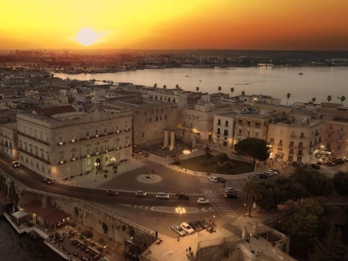 Casa Santagostino Apartman Taranto Kültér fotó